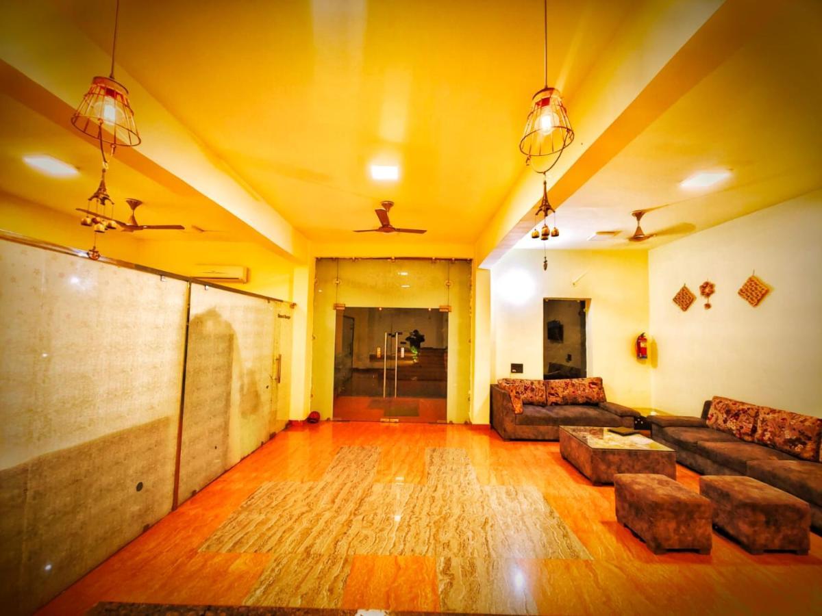 Garjia Wanderlust Corbett Resort מראה חיצוני תמונה