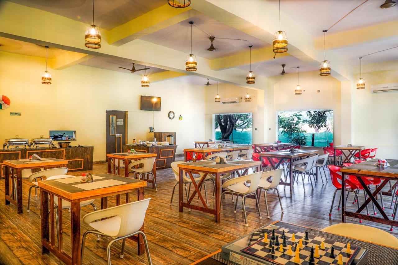Garjia Wanderlust Corbett Resort מראה חיצוני תמונה