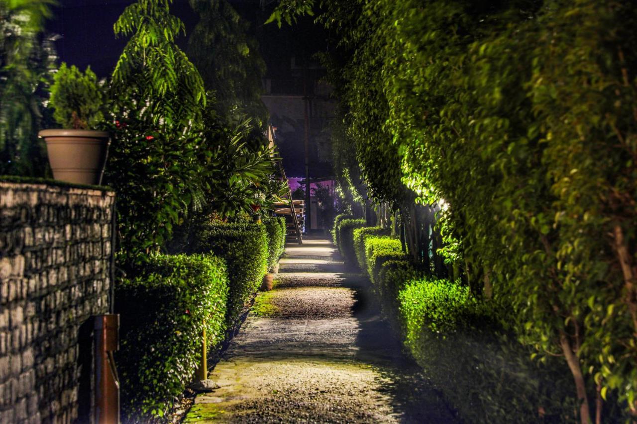 Garjia Wanderlust Corbett Resort מראה חיצוני תמונה